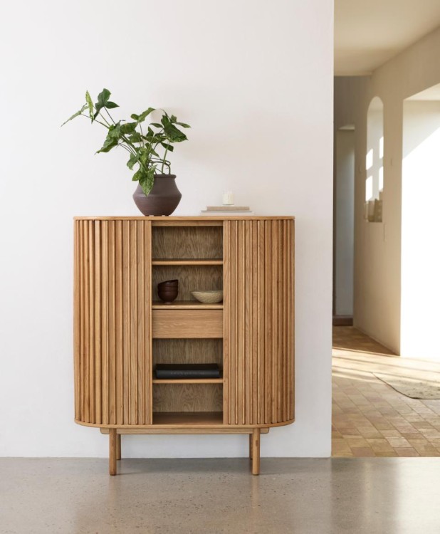 46040200-carno-cabinet_r2.Jpg
